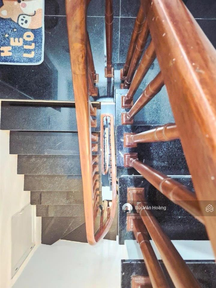 Bán nhà phân lô ô tô vào nhà đường láng36mx5 tầng giá 10,5tỷ