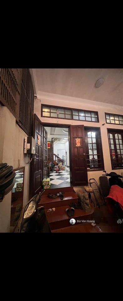 Bán nhà giá đầu tư hoàng quốc việt  cầu giấy 93m2 4 tầng, ô tô đỗ cửa, giá 21 tỷ có bớt