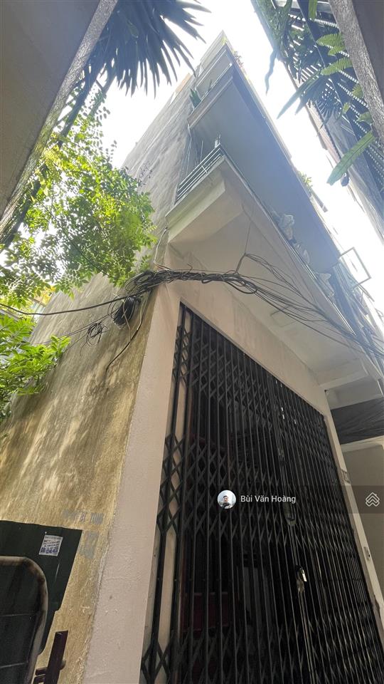 Nhà lô góc 30m2, 5 tầng, 3 ngủ gần hồ linh quang, đống đa, giá 6,5 tỷ