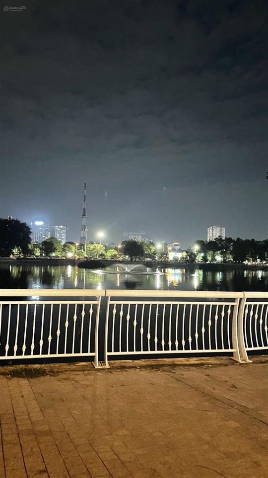 Bán tòa nhà apartment 265m2 9 tầng, mt 16m, thẳng 50m ra phố, dòng tiền gần 5 tỷ/năm giá chào 93 tỷ