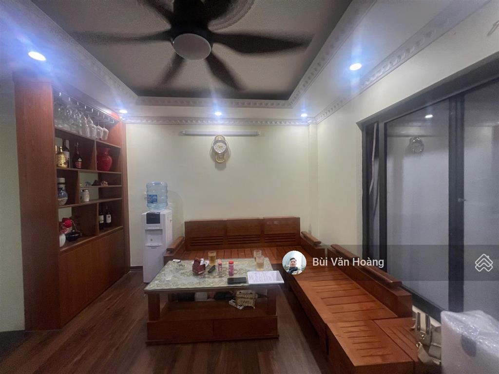 Chính chủ bán nhà phố cương ngô, nguyễn bặc  thanh trì, ôtô cách 20m, 5 tầng full nội thất giá 8tỷ