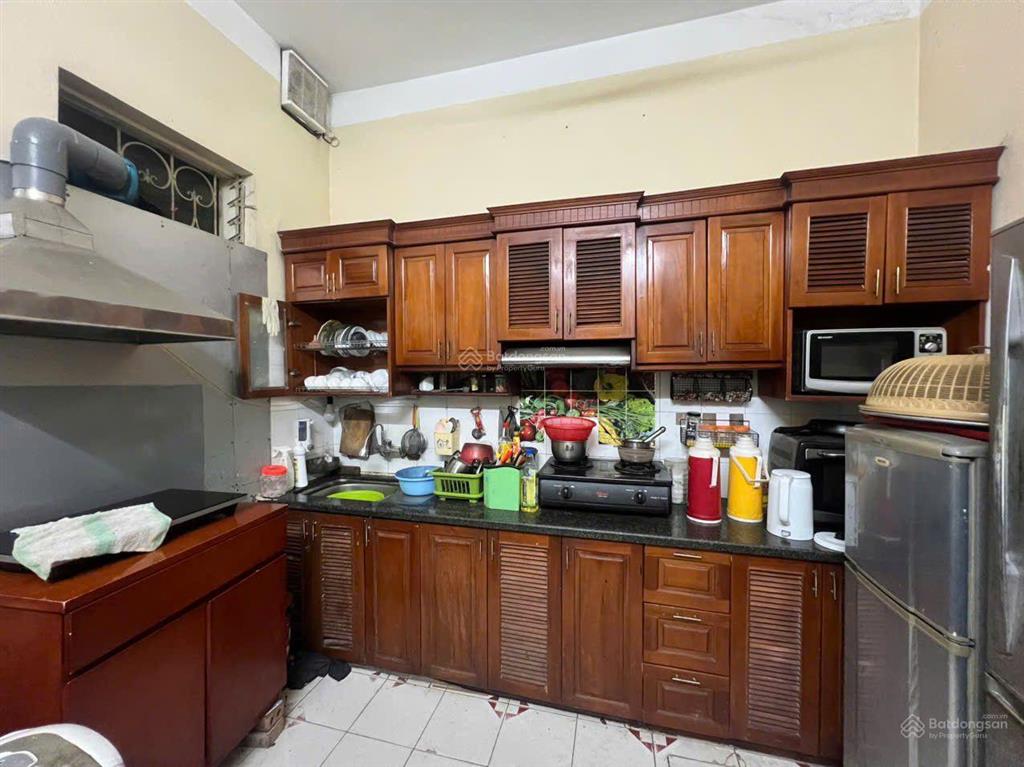 Giá tốt! bán nhà 4 tầng, 46m lạc long quân, tây hồ, ô tô cách 5m, cách phố 30m, giá nhỉnh 11 tỷ.