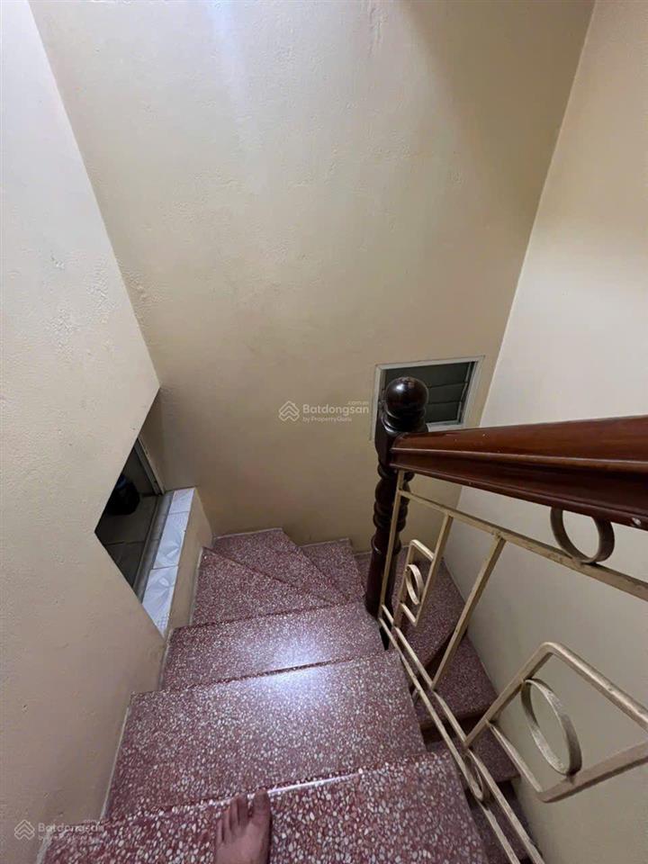 Giá tốt! bán nhà 4 tầng, 46m lạc long quân, tây hồ, ô tô cách 5m, cách phố 30m, giá nhỉnh 11 tỷ.