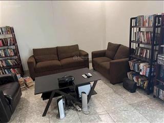 Cho thuê nhà 1 trệt 2 lầu gần vòng xoay hiệp thành 3 nhà rộng rãi thoáng mát phù hợp mở vp công ty
