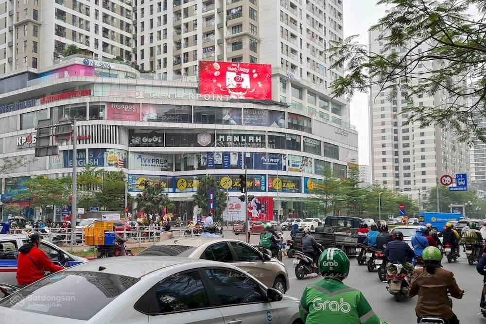 Bán shop tầng 1 toà văn phòng, sổ đỏ lâu dài đang cho thuê gần 2.6 tỷ 1 năm. giá 55 tỷ