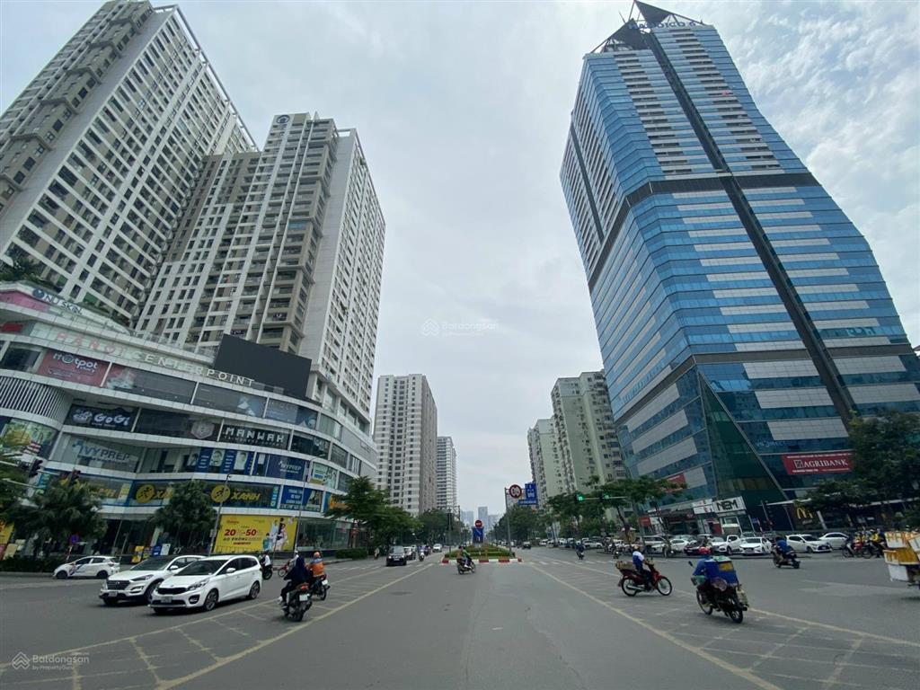 Bán shop tầng 1 toà văn phòng, sổ đỏ lâu dài đang cho thuê gần 2.6 tỷ 1 năm. giá 55 tỷ