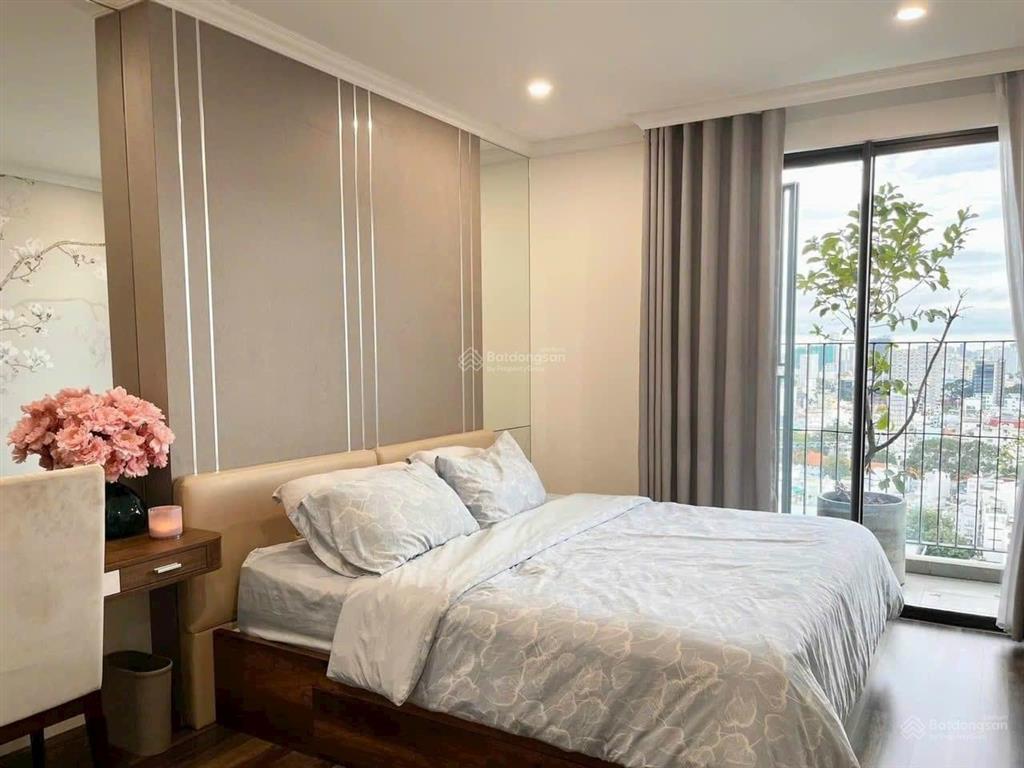 Ra nhanh căn ngộp 108m2 3pn full nt giá rẻ 9 tỷ bao hết garden gate  hoàng minh giám