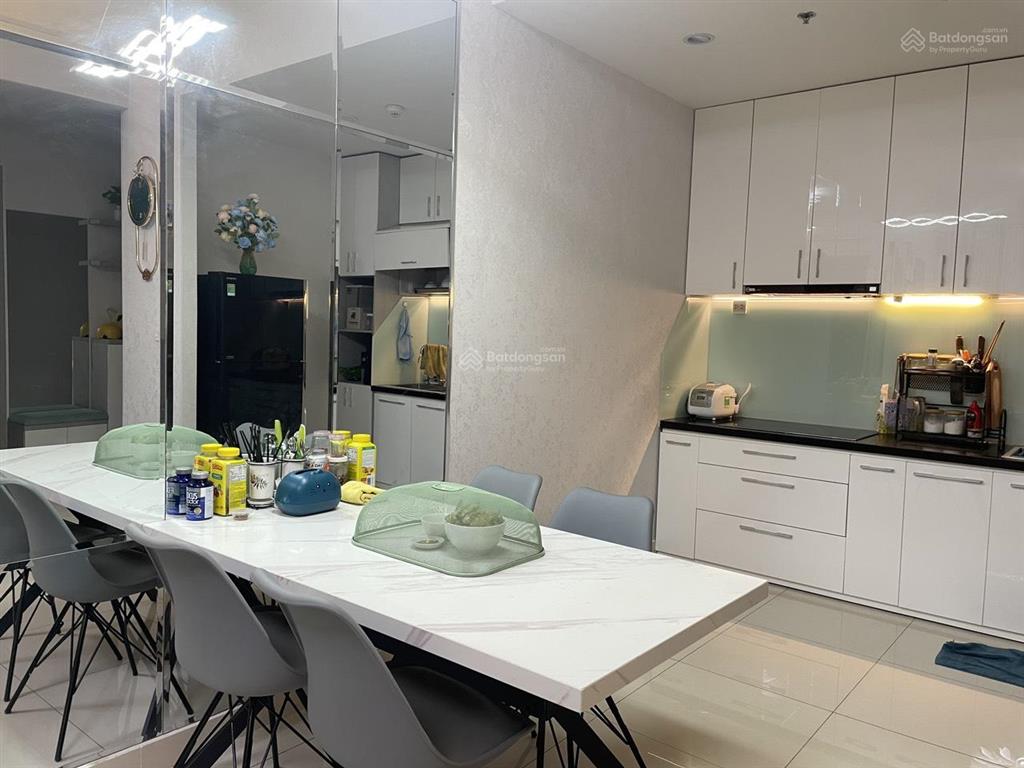 Bán nhanh căn hộ 2pn full nt 80m2 giá siêu rẻ 5 tỷ 600  phổ quang  sky center