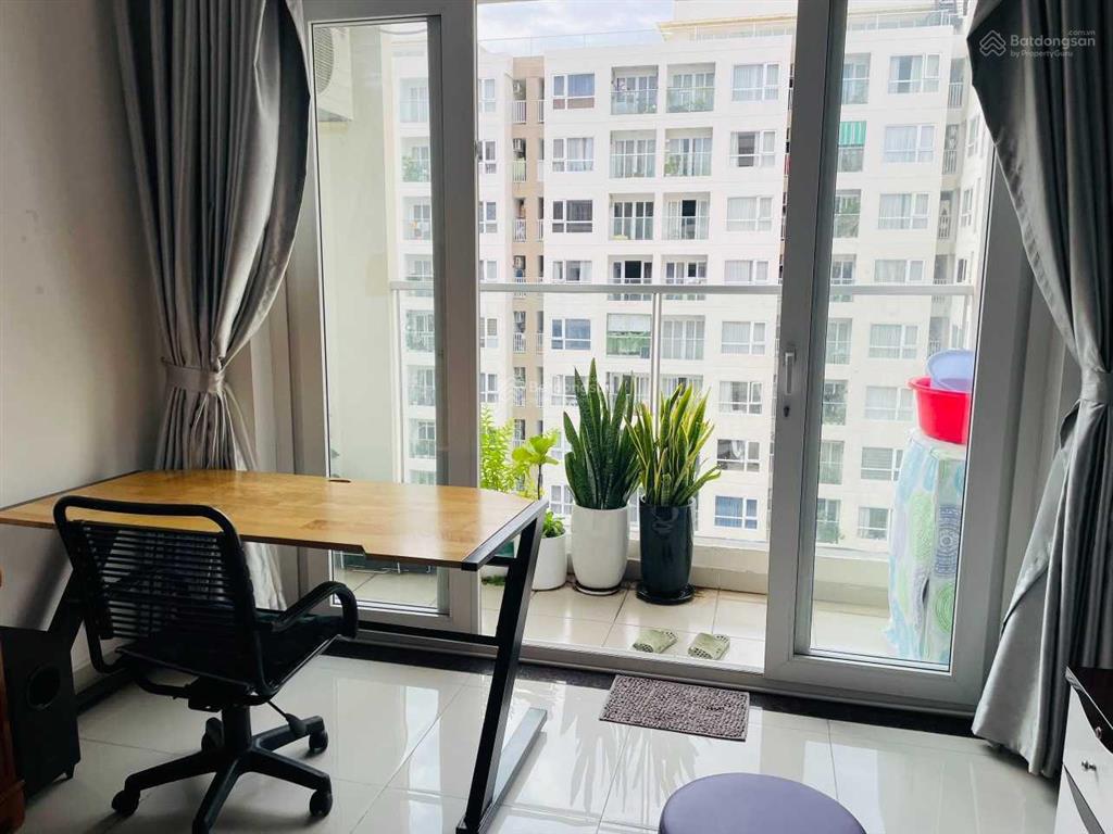 Siêu rẻ sky center nt cơ bản  phổ quang  sân bay, 36m2 giá siêu rẻ 9tr/tháng  vào liền