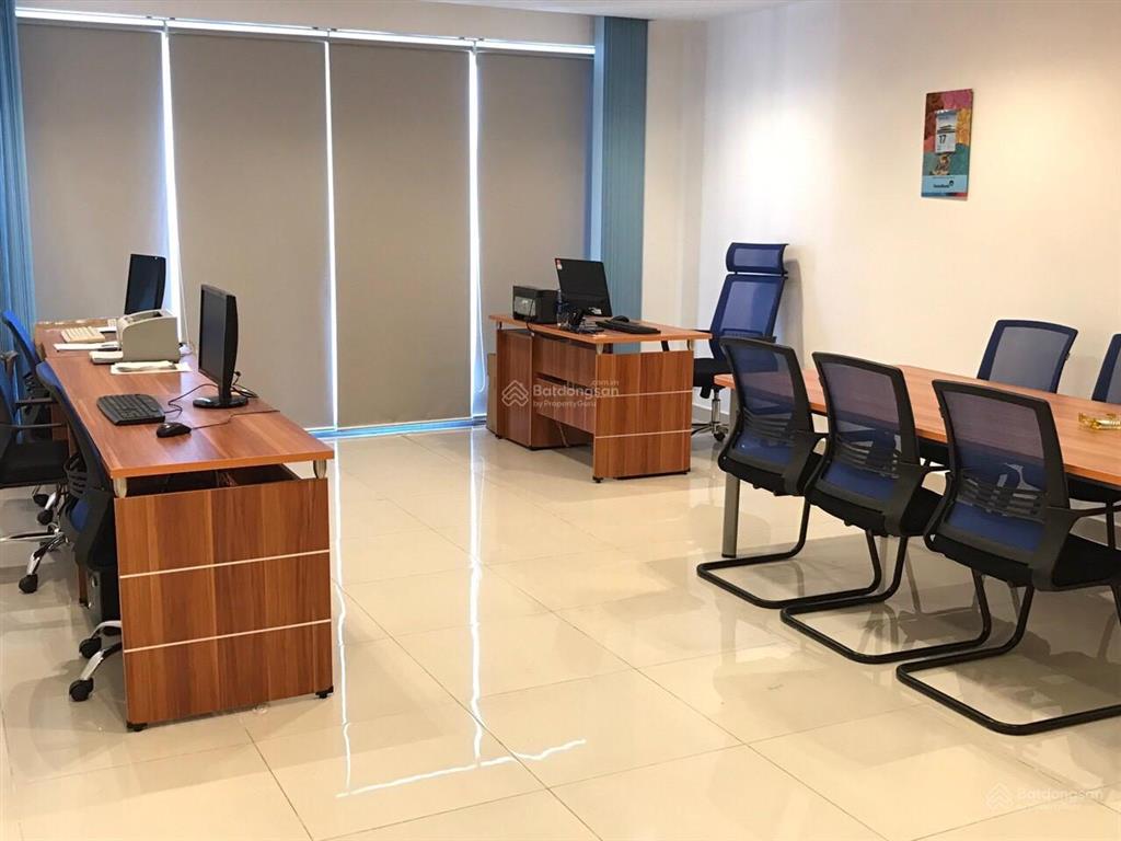 Cho thuê gấp officetel 84m2 full nt vp tầng cao view thoáng chỉ 15tr/th, sky center  5b phổ quang