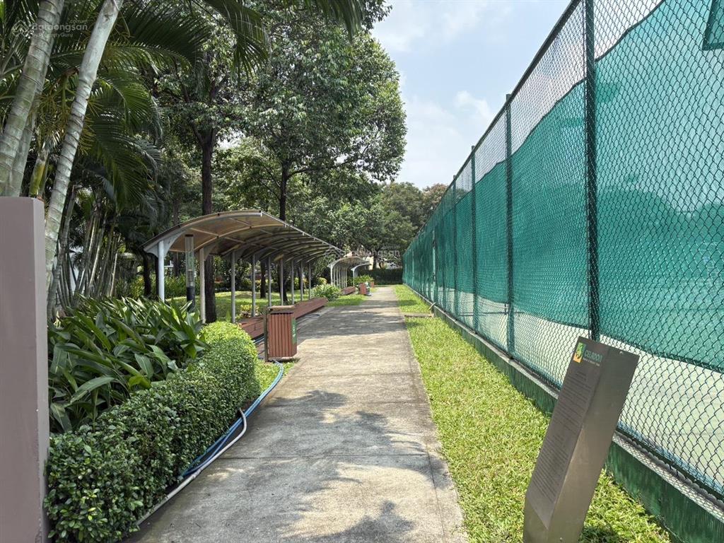 Cho thuê 1.000m2 mặt bằng sân vườn kinh doanh cafe trong clb thể thao celadon lớn nhất tân phú