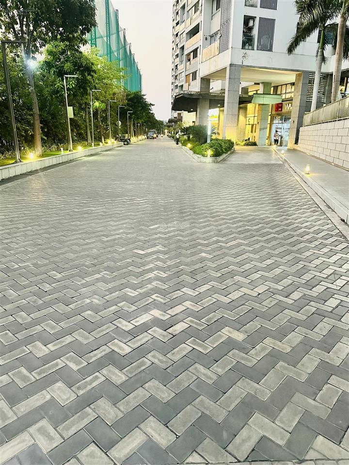 Cho thuê căn hộ green valley 2 phòng ngủ, nội thất cao cấp, có ô xe hơi riêng. giá rẻ 19tr/tháng
