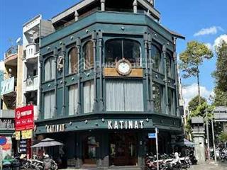 Góc 2 mặt tiền ngang 15m  giao với trần quang khải  số 3 nguyễn hữu cầu, quận 1..!!