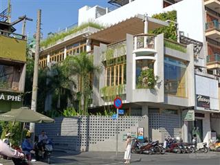 Góc 2 mặt tiền ngang 25m  sử dụng hơn 600m2  số 271 hai bà trưng  đinh công tráng, quận 1.!!