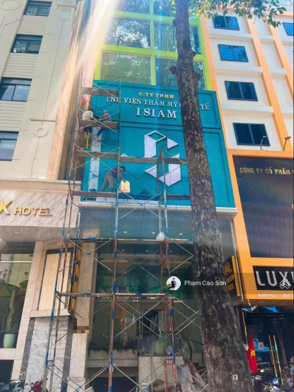 Toà nhà ngang 7m, sử dụng hơn 1.000m2  đối diện co.opmart cống quỳnh số 20d bùi thị xuân, quận 1