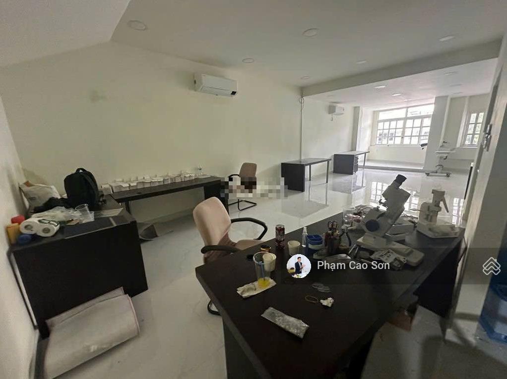 Ngang 8m, mặt tiền phường bến thành số 103a lê thị riêng, quận 1