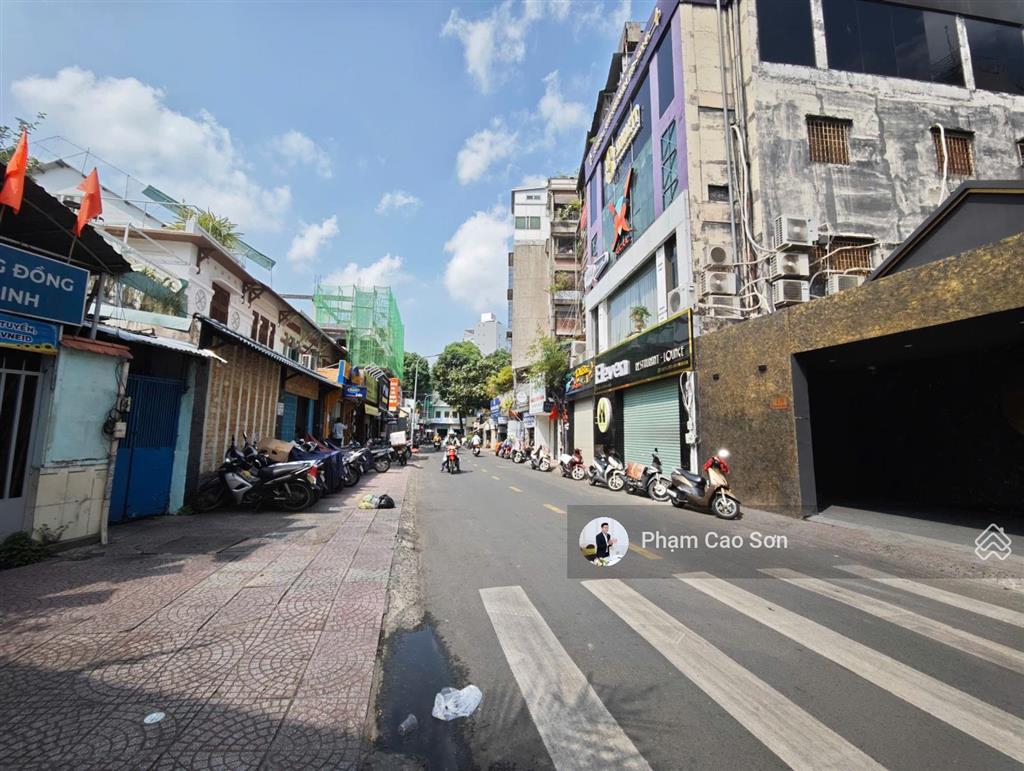 Mặt tiền phường nguyễn cư trinh ngang 9m  trống suốt  số 20 cao bá nhạ, quận 1