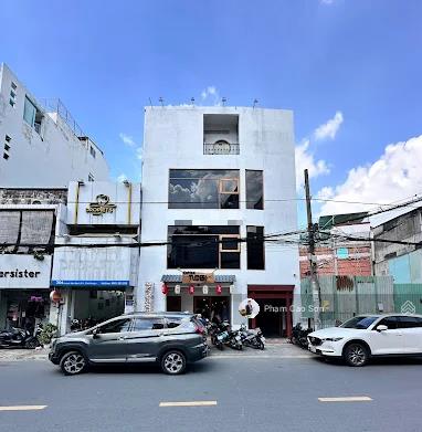 Hơn 600m2 sử dụng  mặt tiền 8m  độ nhận diện cao số 363 huỳnh văn bánh, phú nhuận!!!