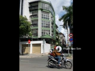 Góc 2 mặt tiền ngang 7m hơn 700m2 sử dụng  số 114 điện biên phủ, quận 1 !!!