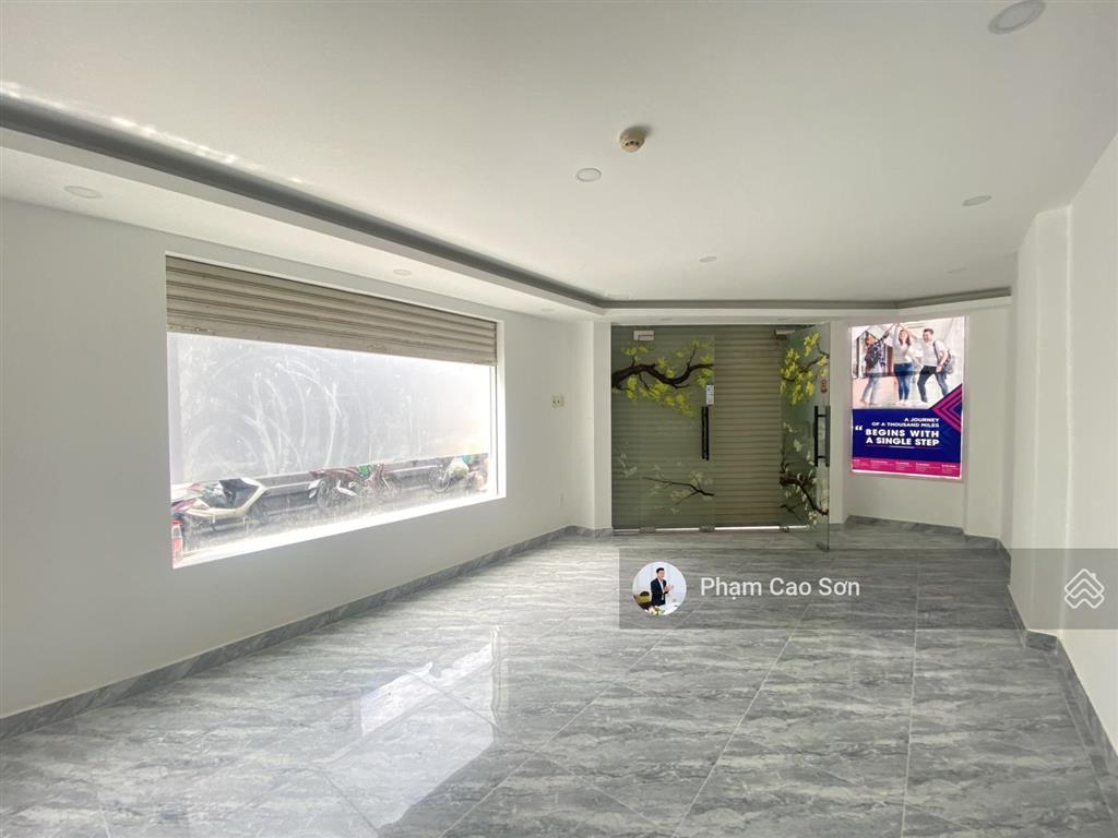 Góc 2 mặt tiền  ngang 25m  sử dụng hơn 600m2  số 77 điện biên phủ  cây điệp quận 1.!!