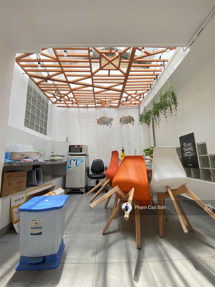 Biệt thự mini ngang 10m  trung tâm phường đakao số 85a phan kế bính, quận 1.!!