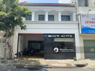 Biệt thự mini ngang 10m  trung tâm phường đakao số 85a phan kế bính, quận 1.!!