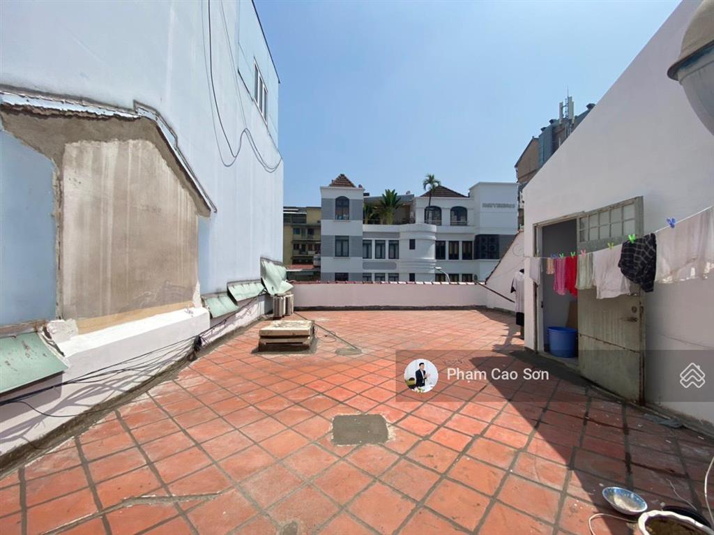 Biệt thự mini ngang 10m  trung tâm phường đakao số 85a phan kế bính, quận 1.!!