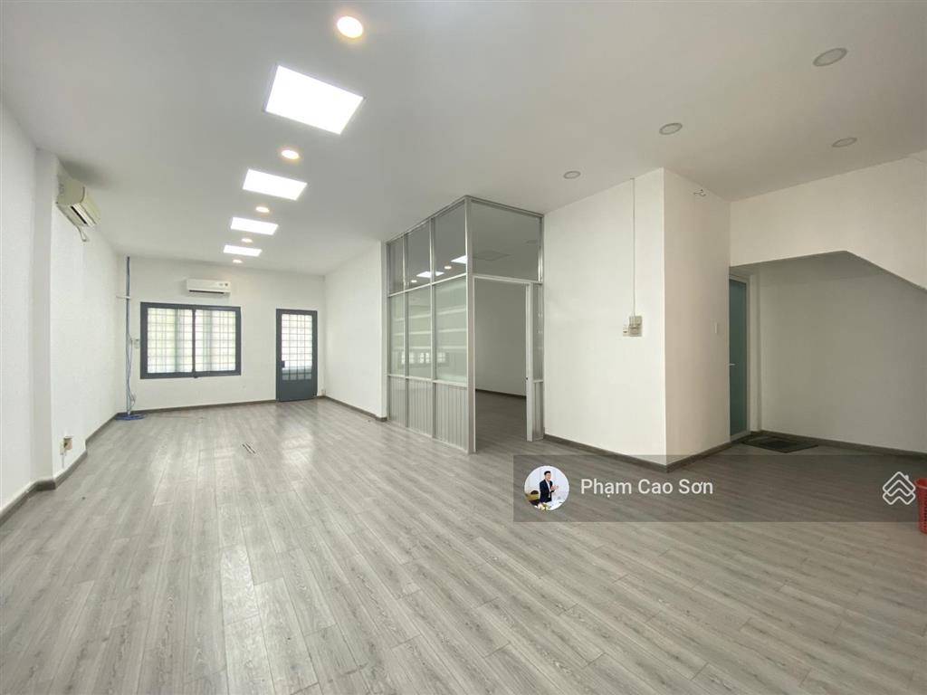 Biệt thự mini ngang 10m  trung tâm phường đakao số 85a phan kế bính, quận 1.!!