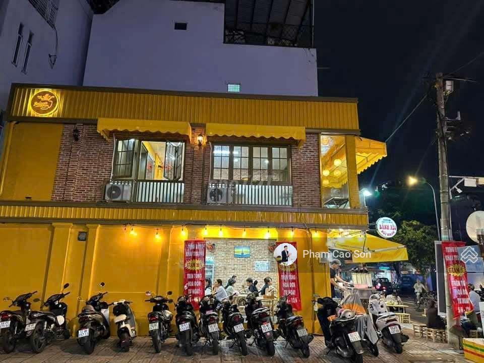 Góc 2 mặt tiền  ngang lớn 10m  số 90 cửu long, quận 10!!!