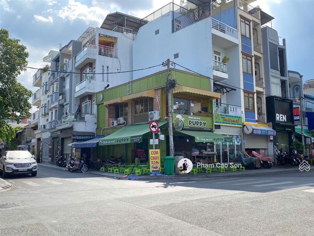 Góc 2 mặt tiền  ngang lớn 10m  số 90 cửu long, quận 10!!!