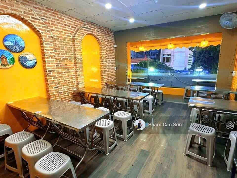 Góc 2 mặt tiền  ngang lớn 10m  số 90 cửu long, quận 10!!!