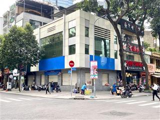 Góc 2 mặt tiền ngang 12m sử dụng hơn 600m²  trung tâm bến nghé số 6 huỳnh thúc kháng, quận 1!