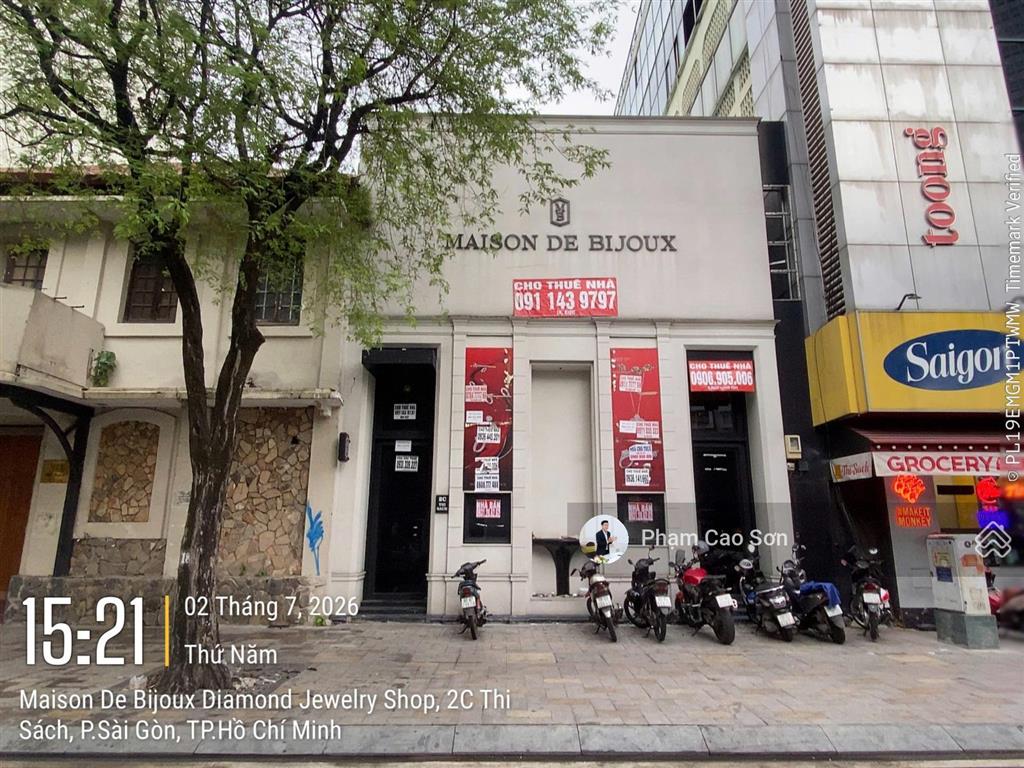 Ngang 9m  sử dụng hơn 300m²  nằm ngay công trường mê linh  số 2c thi sách, quận 1