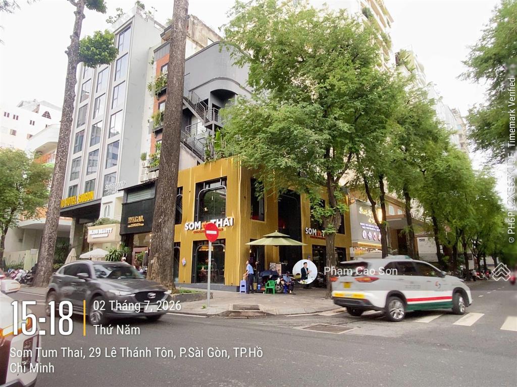 Góc 2 mặt tiền ngang 16m, hơn 500m² sử dụng  gần vinhomes ba son số 29 lê thánh tôn, quận 1