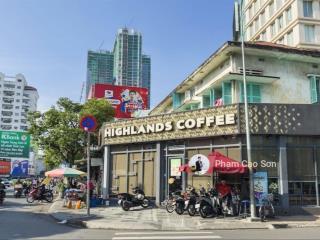 Góc 2 mặt tiền, ngang 15m, tuyến thời trang số 210 nguyễn trãi, quận 1!