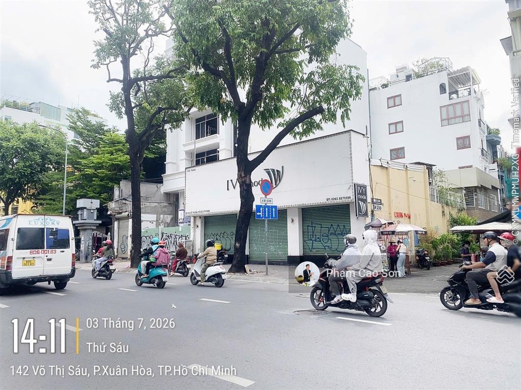 Góc 2 mặt tiền ngang 13m  hơn 400m² sử dụng  số 142 võ thị sáu, quận 3
