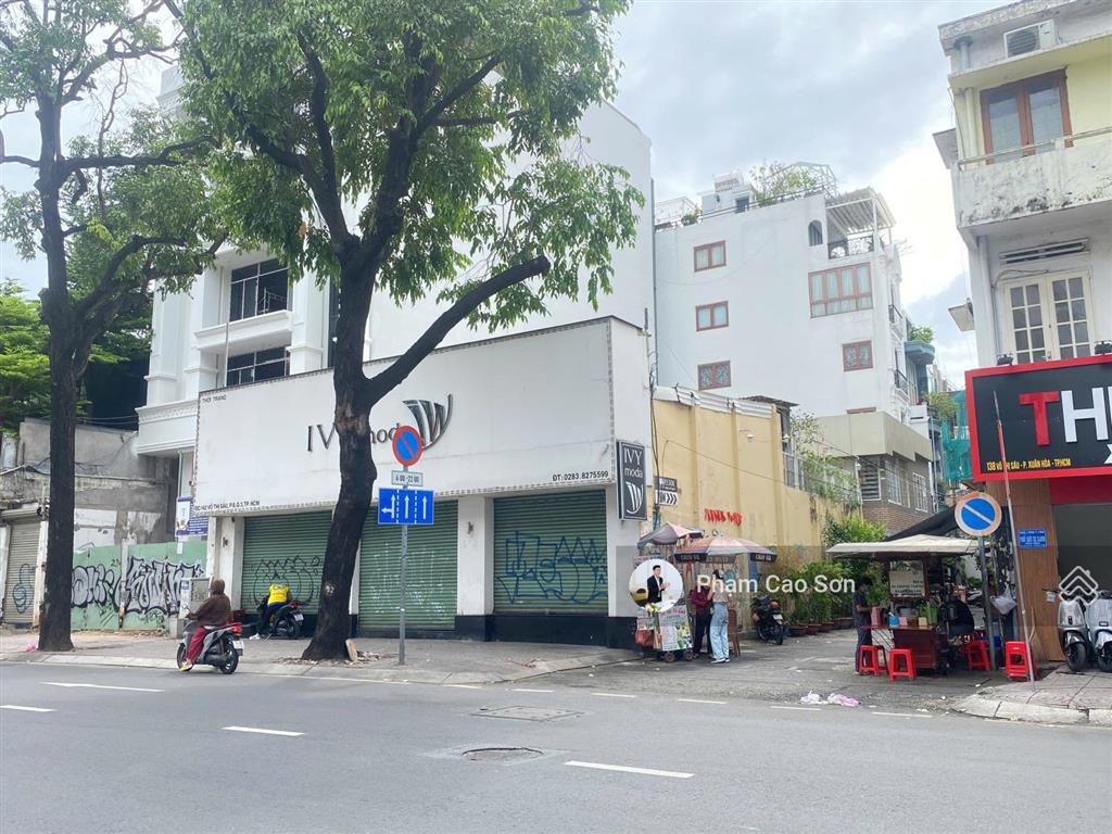 Góc 2 mặt tiền ngang 13m  hơn 400m² sử dụng  số 142 võ thị sáu, quận 3