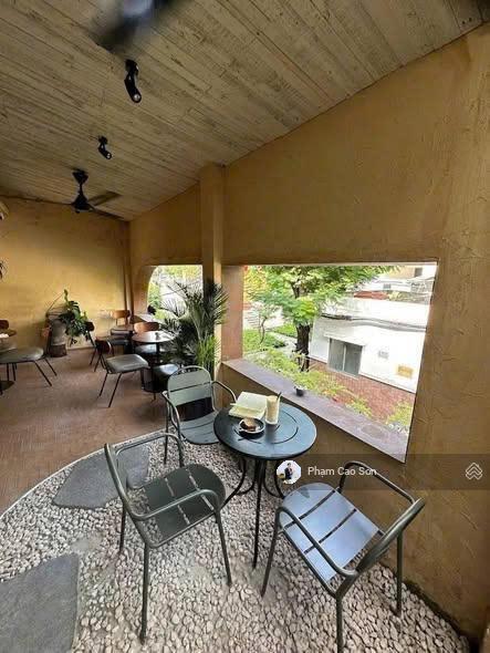 Ngang 8m  sử dụng hơn 250m² số 384/18 nam kỳ khởi nghĩa, quận 3