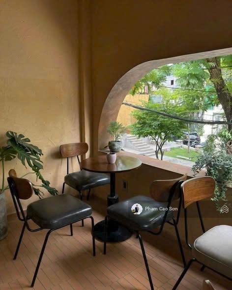 Ngang 8m  sử dụng hơn 250m² số 384/18 nam kỳ khởi nghĩa, quận 3