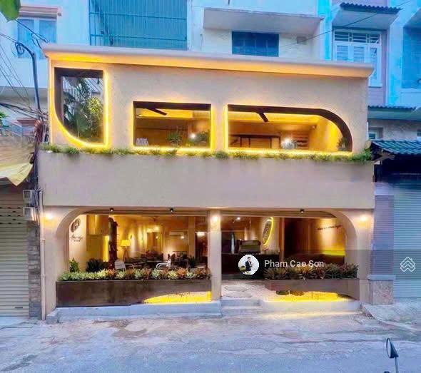 Ngang 8m  sử dụng hơn 250m² số 384/18 nam kỳ khởi nghĩa, quận 3