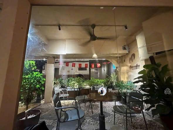 Ngang 8m  sử dụng hơn 250m² số 384/18 nam kỳ khởi nghĩa, quận 3