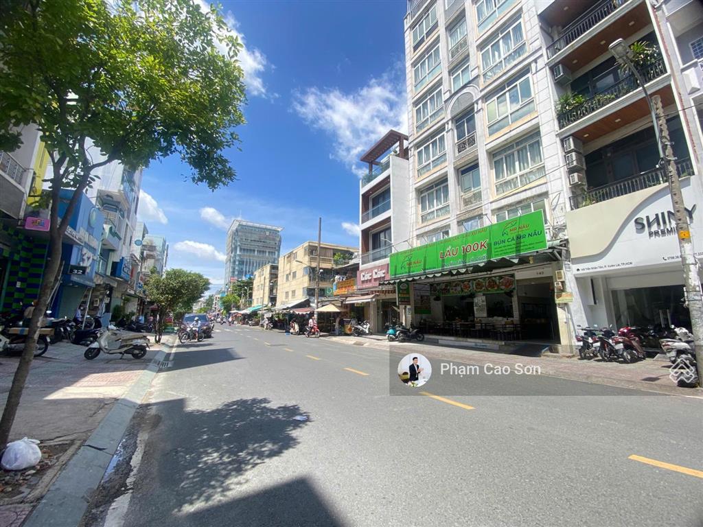 Tòa nhà ngang 9,5m  gồm 14 phòng, có thang máy  số 143 trần nhân tôn, quận 10