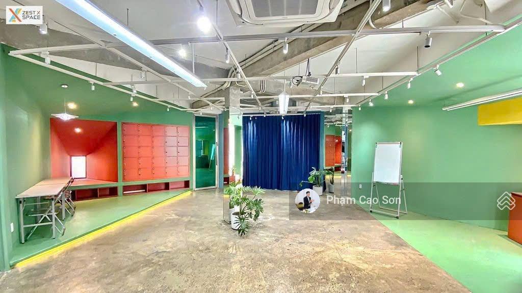 Có thang máy  tòa văn phòng ngang 8m hơn 600m2 số 12 trần quý khoách, quận 1