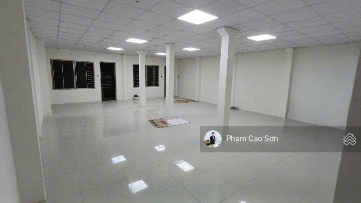 Giá thuê chỉ 130.250đ/m2 sàn suốt  gần 300m2 sử dụng  số 346 lý thường kiệt, quận tân bình