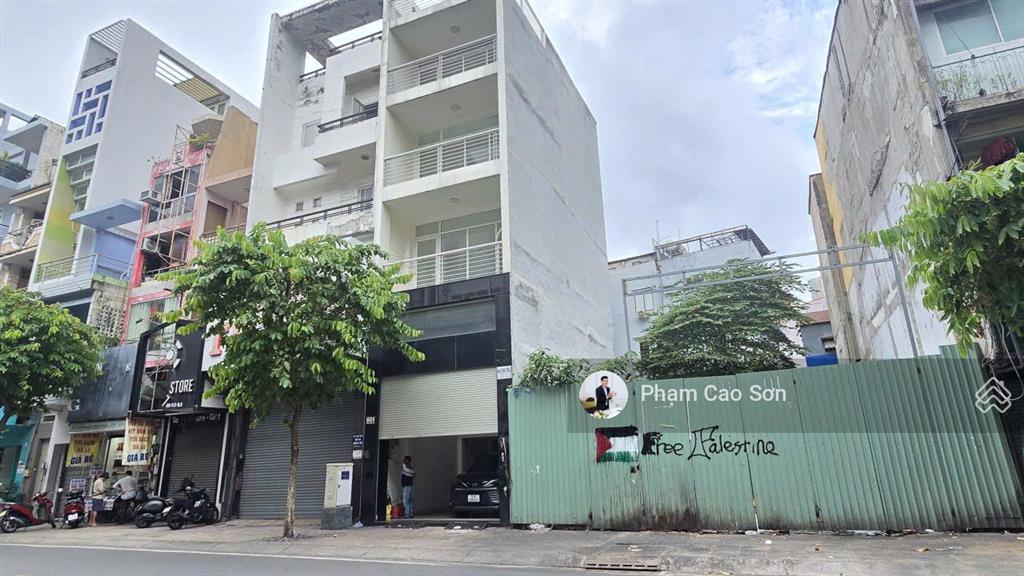 Có thang máy  600m2 sử dụng  mặt tiền 522 nguyễn đình chiểu, quận 3!