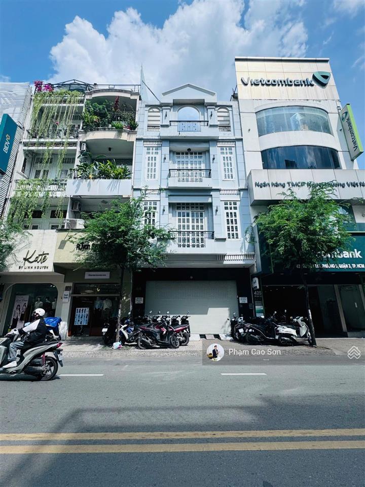 Ngang 7m, hơn 800m2 sử dụng  tuyến thời trang  số 426 võ văn tần, quận 3..!!