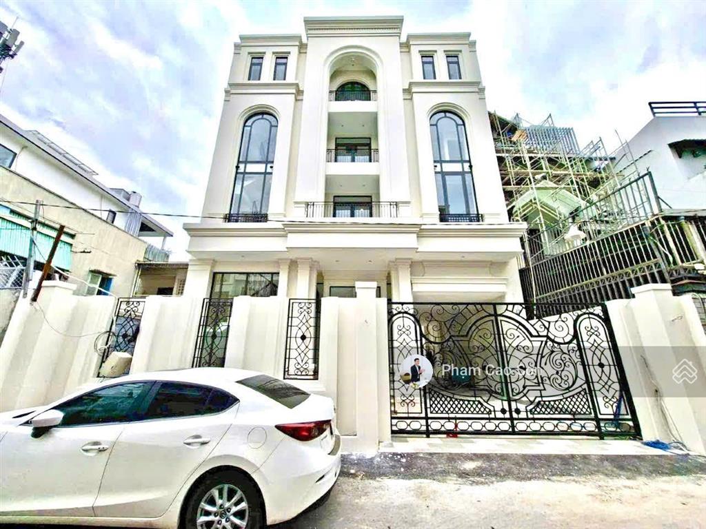Ngang 16m  hơn 1.000m2 sử dụng  có thang máy số 351 lê văn sỹ, quận 3.!!
