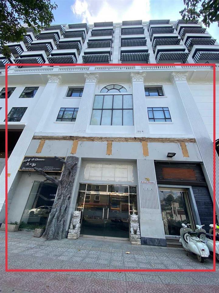 Mặt tiền lớn, sảnh hơn 600m2 cạnh phố tây bùi viện số 80 trần hưng đạo, quận 1!!