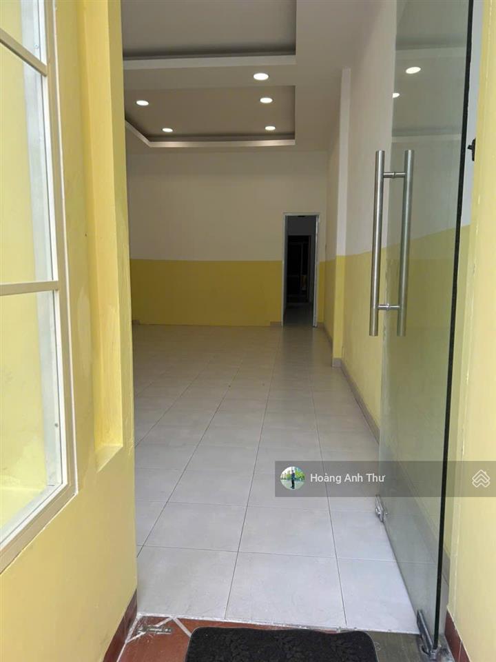Bán nhà mt hoàng hoa thám  tân bình cách ga t3 300m dt 4x25  102m2  2 tầng  25,9 tỷ