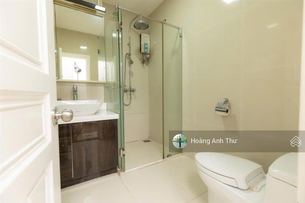 Chdv phổ quang  p2 tân bình dt 5,2x27 hầm 7 tầng 28 chdv + penhouse giá 35 tỷ